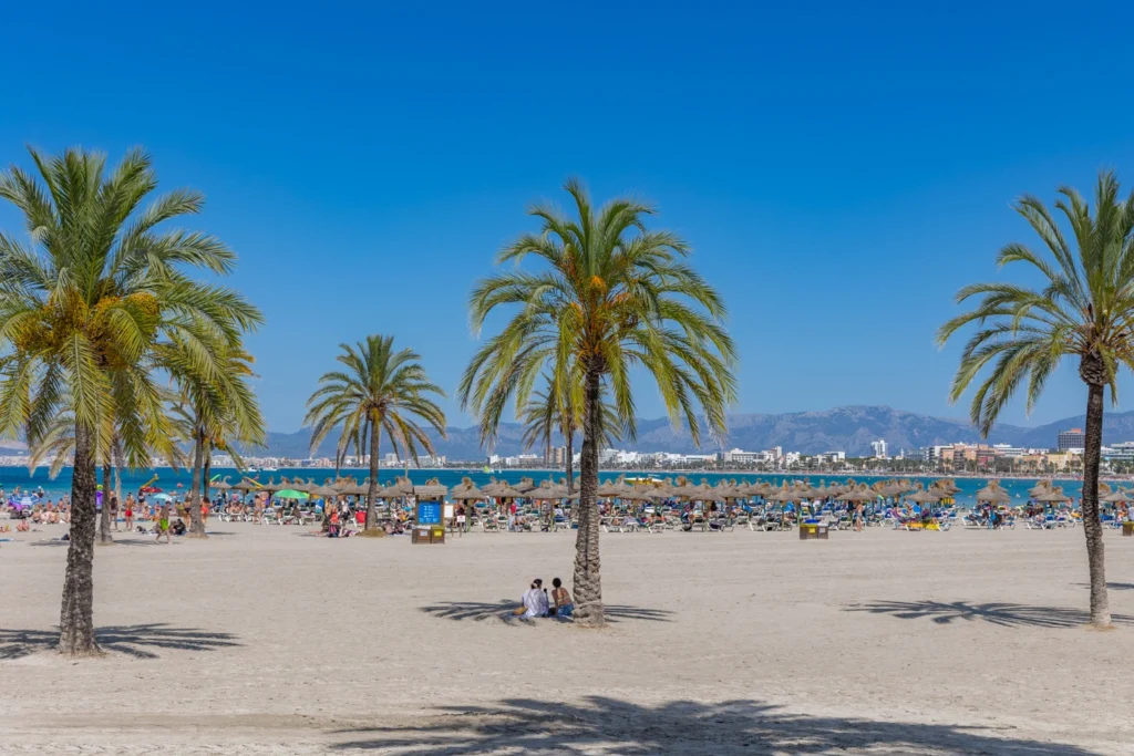 where to stay in seville